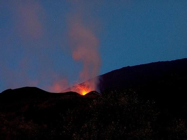 EtnaE.JPG - Eruzione dell'Etna